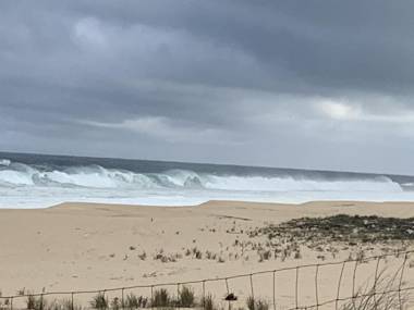 Casinha em frente à Lagoa