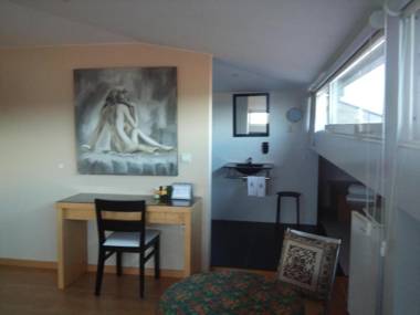 Penthouse - Low Cost