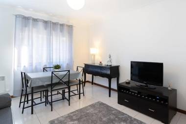GuestReady - Bright and Modern 2BR Flat in Vila Nova de Gaia