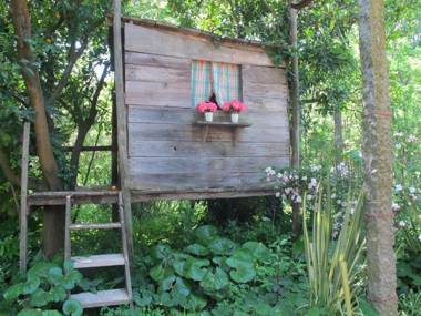 No Meio da Natureza - Turismo No Espaco Rural