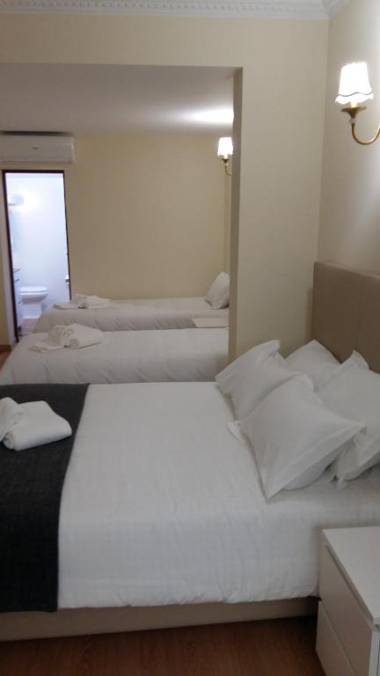 Metro Vilar Suites & Villas