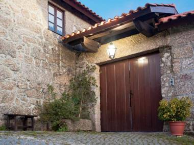 2 bedrooms house with shared pool enclosed garden and wifi at Vieira do Minho