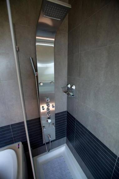 Villa Mastlo Assenta PT - with indoor pool and ocean view - not for companies