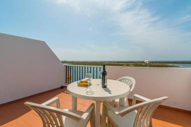 Cabanas Ria Sea View By Algartur