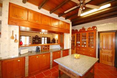 4 bedrooms villa with lake view private pool and jacuzzi at Tavira