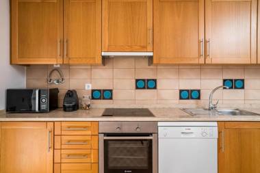 BmyGuest Santa Luzia Terrace Apartment