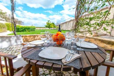 Convento das Bernardas - Pátio Laranjeiras by Algartur