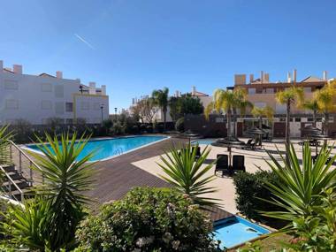 Apartamento Girassol Cabanas Gardens by Your Home Algarve