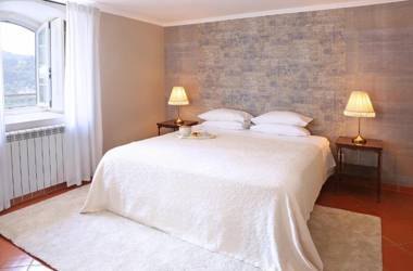 Eugaria Country House by Lost Lisbon