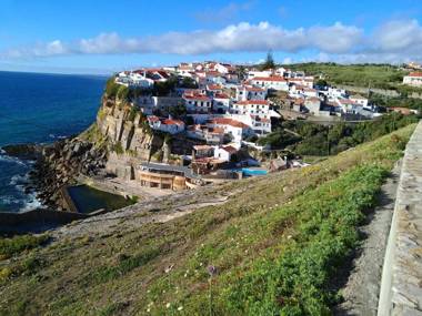 Casa das Azenhas by Lisbon Village Apartments