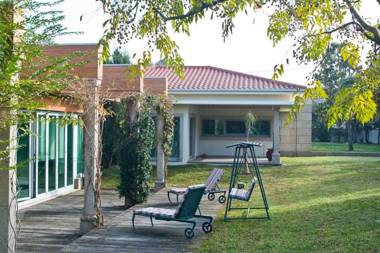 4 bedrooms villa with indoor pool jacuzzi and enclosed garden at Santo Tirso