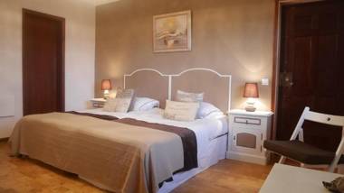 Casa Deixa-O-Resto Guesthouse