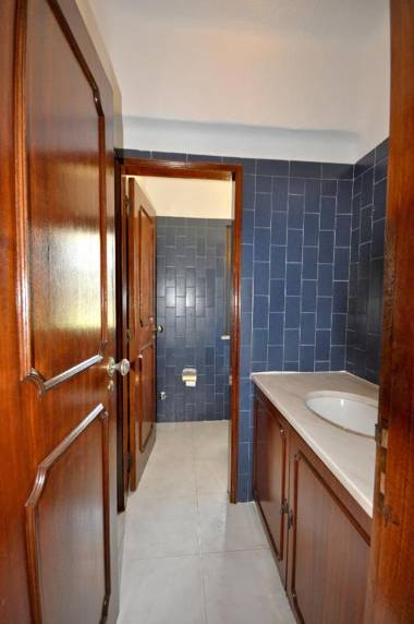 Old Village area and Walking distance to the centre