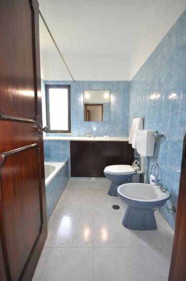 Old Village area and Walking distance to the centre