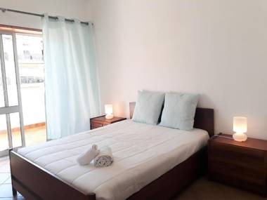 T2 Mira Praia 4- Familiar 80mt Praia Wifi