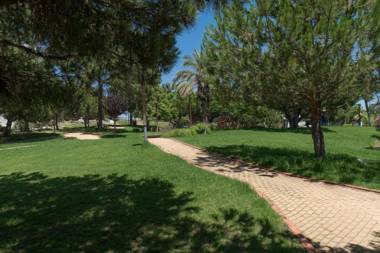 COLINA FÉRIAS- Garagem & WIFI