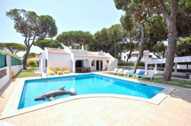 The villa is simply and traditionally furnished and is on one level with a large