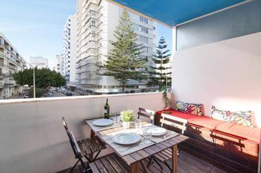 Modern Apartment by the Sea