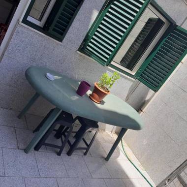 Local 4 Dreams Guesthouse