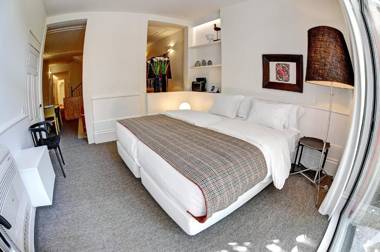 Three Houses & Bedrooms