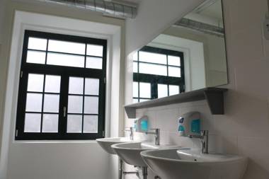 Nice Way Porto Hostel