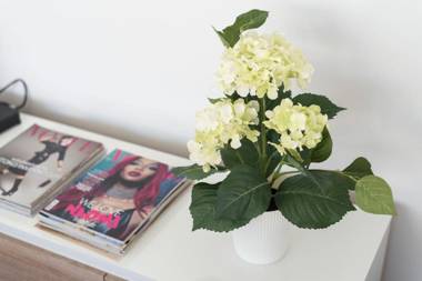 LovelyStay - Casas Brancas - Modern Apartment with Balcony & free private parking