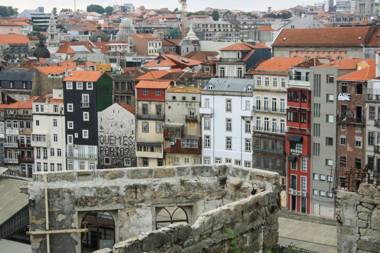 Nations Porto - Studios & Suites