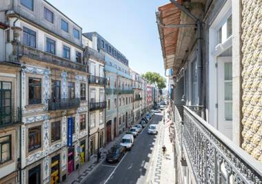 Rosário Luxury Suites by Oporto Collection & Free Parking