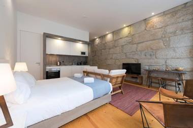 LovelyStay - Rico's Apartment - Almada 2º F