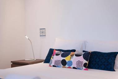 LovelyStay - Porto Box