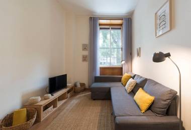 LovelyStay - The Porto Getaway w/ Free Parking