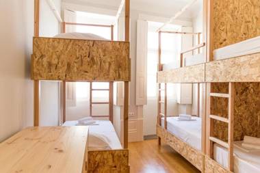 Queen's Garden Hostel