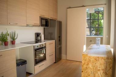 Queen's Garden Hostel