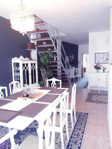 4 bedrooms appartement with city view balcony and wifi at Porto 3 km away from the beach