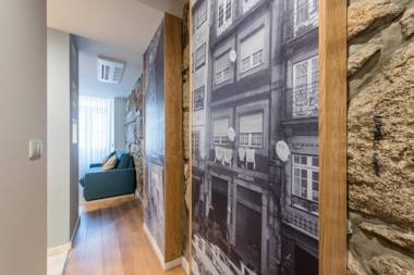 GuestReady - Crayon Walls Balcony