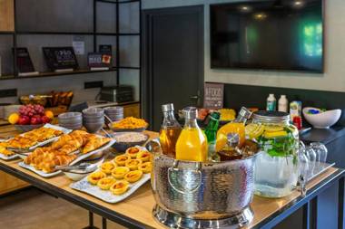 ibis Porto Centro Mercado Bolhao