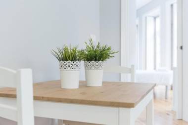 LovelyStay - Porto Windows with AC by central station