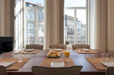 LovelyStay - Deluxe 2BR Duplex with Splendid View