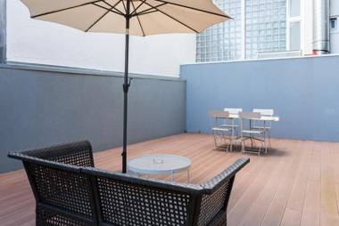 GuestReady - Three Mirrors