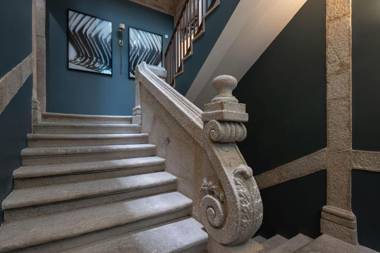 Almada 333 by LovelyStay