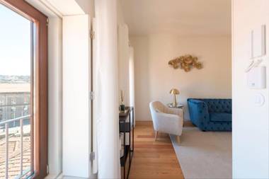 Magnificient 2BR Duplex w/ Gorgeous View by LovelyStay