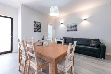 GuestReady - Music Area