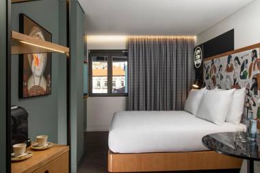 Se Catedral Hotel Porto Tapestry Collection By Hilton