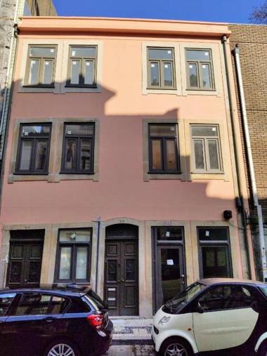 Bombarda Cinema Apartments