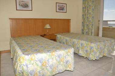 Apartamentos Turisticos Perola da Rocha