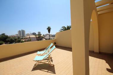 Villa Rosa B by amcf