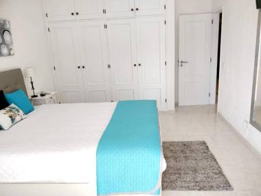 One bedroom appartement with sea view furnished balcony and wifi at Portimao