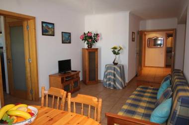 T2 Praia da Rocha/ Beach