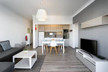 SS Beach Home by Real Life Concierge