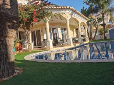 Oásis Tropical Jardim e Piscina!